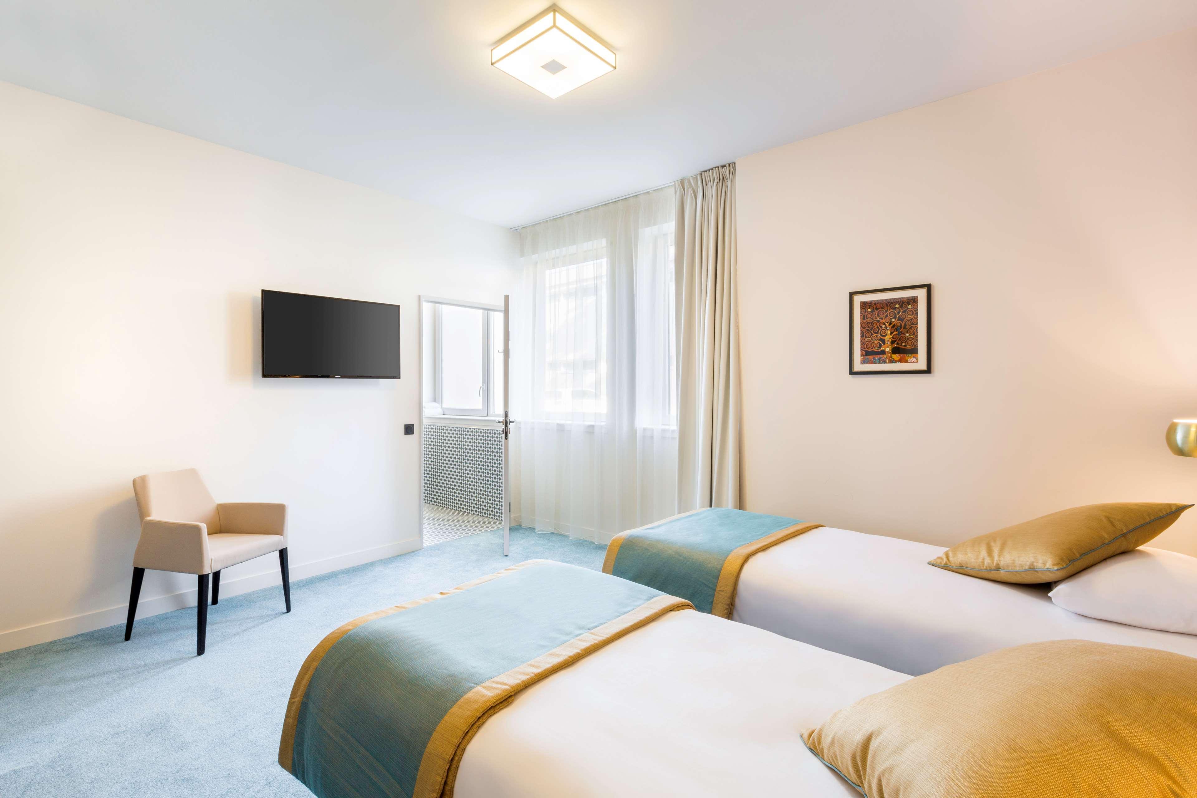 Best Western Hotel Journel Paris Sud Ris-Orangis エクステリア 写真