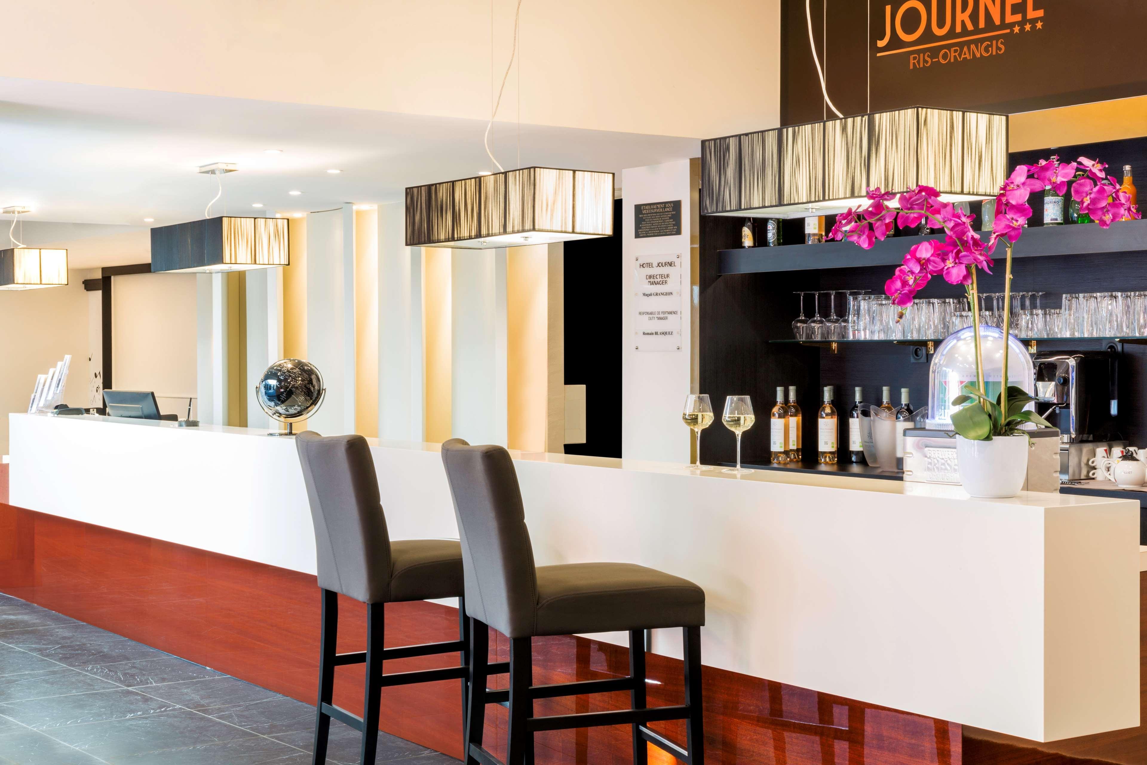 Best Western Hotel Journel Paris Sud Ris-Orangis エクステリア 写真